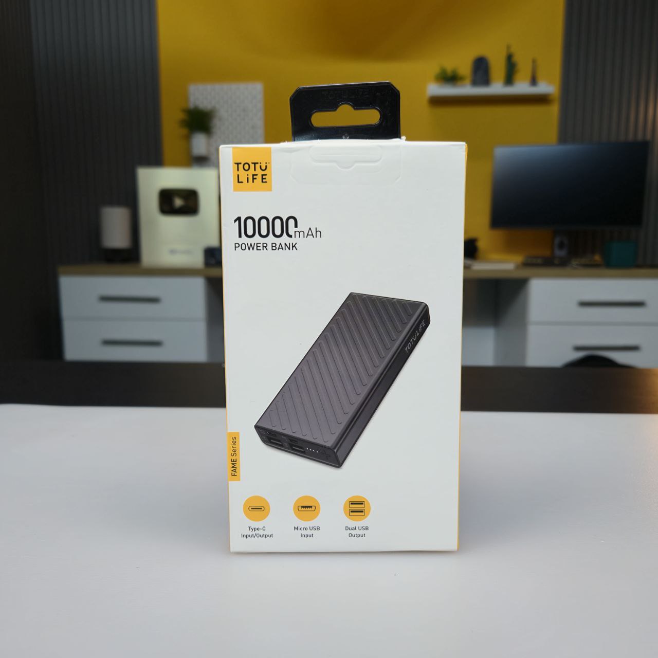 باور بانك TOTU LIFE بسعة 10000mAh - شحن سريع ومنافذ متعددة